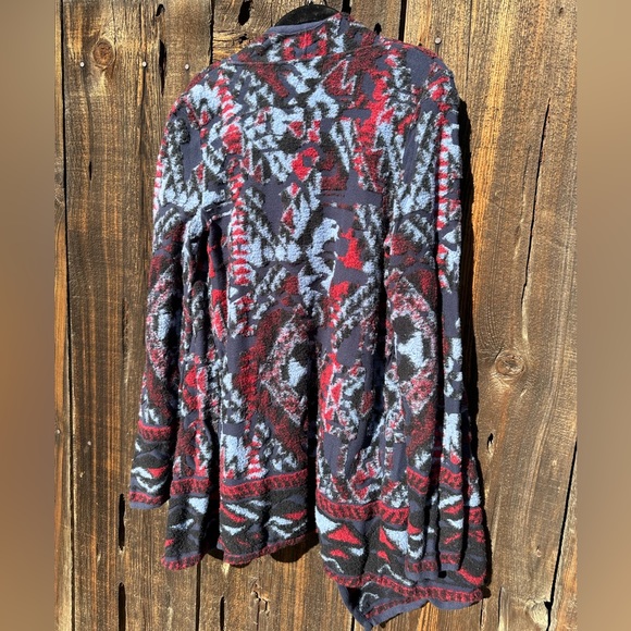 Lucky Brand Red Blue Floral Detail Cardigan Sweater with Long Sleeves - Picture 4 of 9